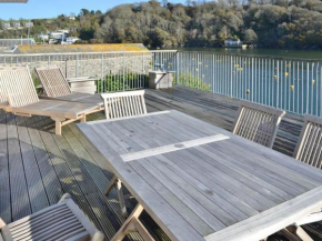 Lower Deck